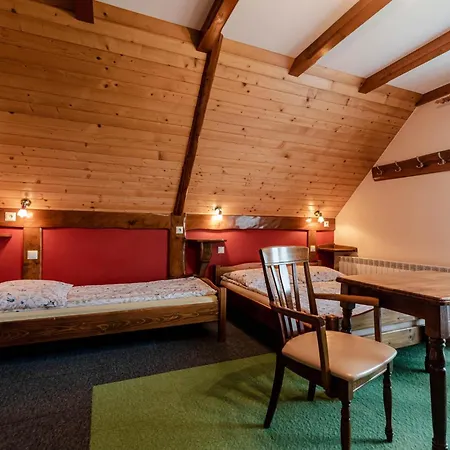 Jaroszowka * Kluszkowce